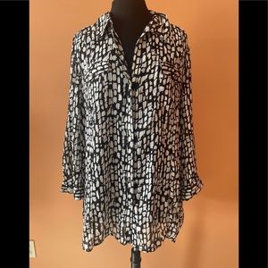 Quintessential Woman Black,White,Grey and Silver Button Down Shirt 3X